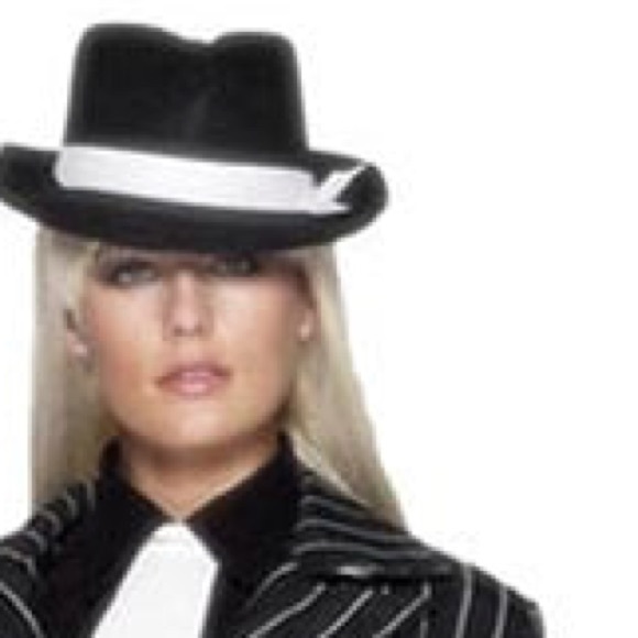 Black and White Fedora - Picture 2 of 10